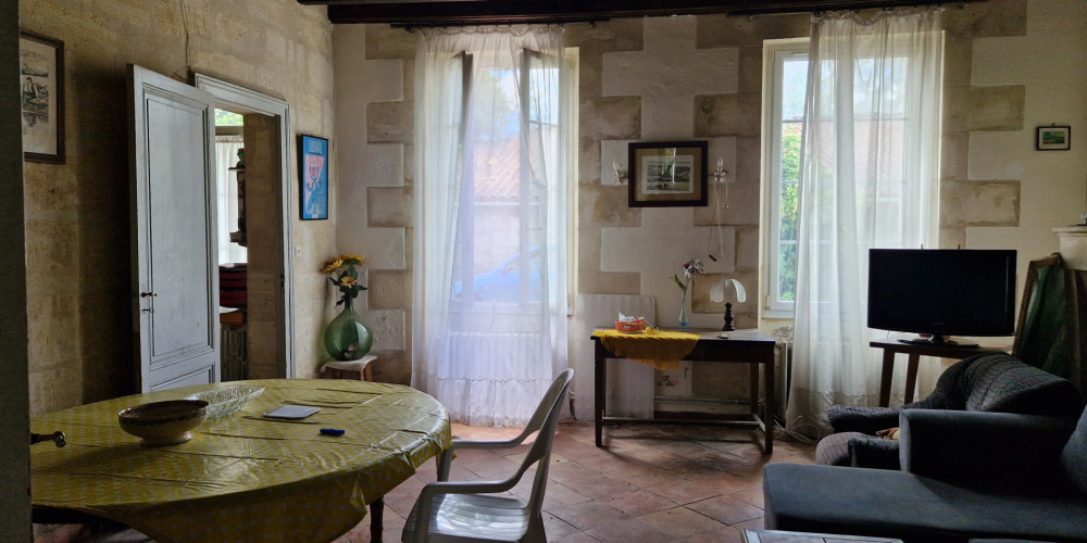 maison à CUSSAC FORT MEDOC (33460)